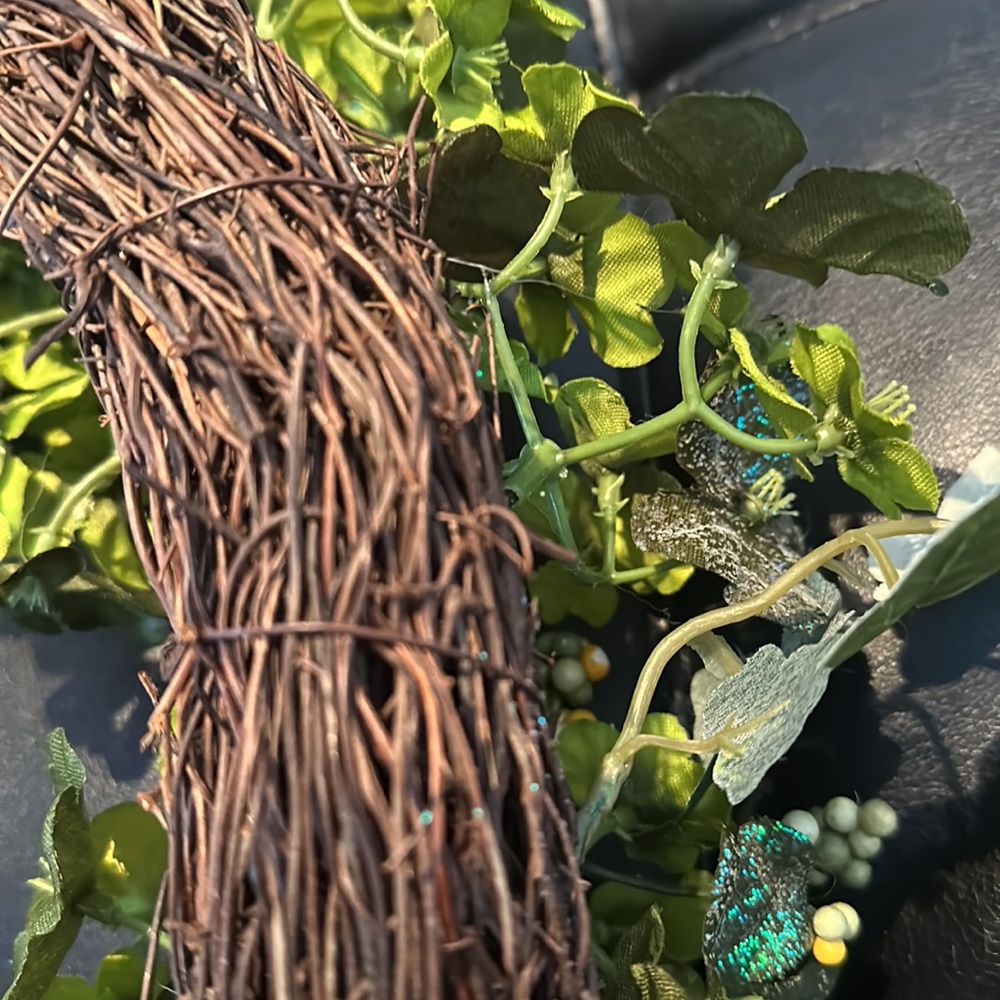 Springtime / St Patrick’s day wreath - wicker base - Picture 2 of 7